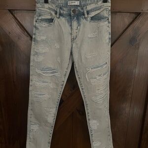 BLANKNYC Skinny Boy Jean Size 27 Distressed